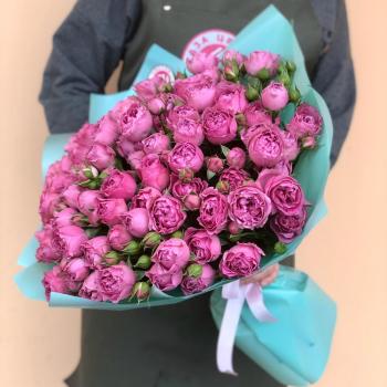 Букет из кустовых розовых роз (код товара  175644)
