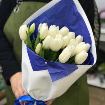 Белые тюльпаны 23 шт. артикул   330132